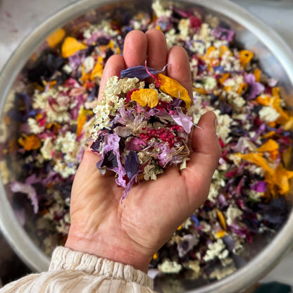 Natural confetti mix